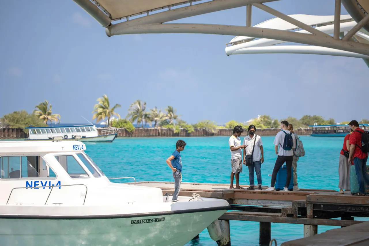 Arrivals at the jetty