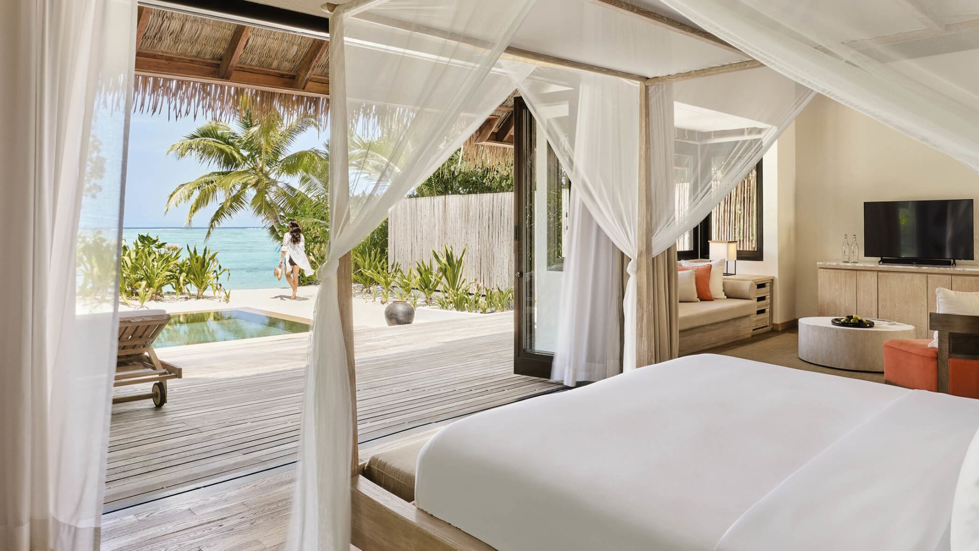 Beach Suite · One bedroom · beach