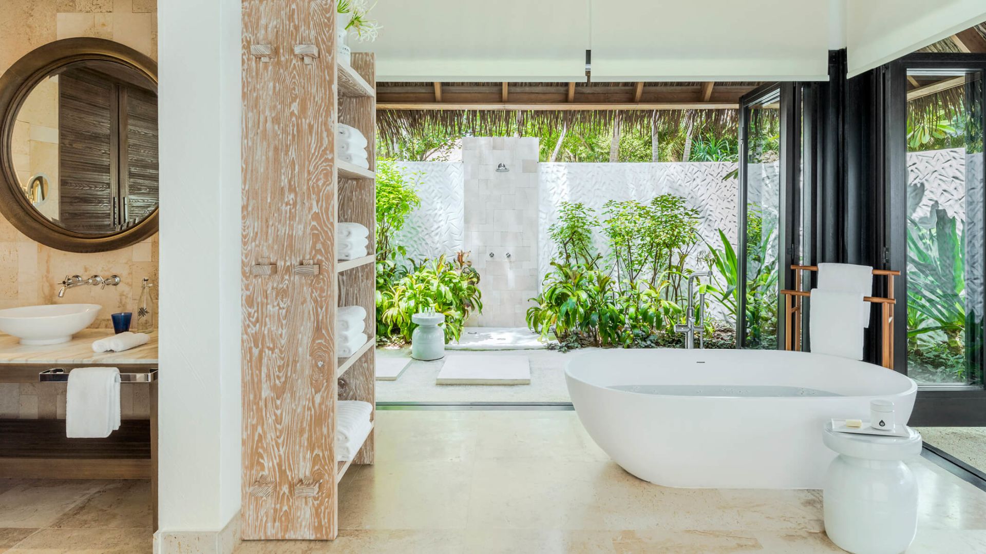 Maalifushi Beach Villa · One bedroom · signature beach