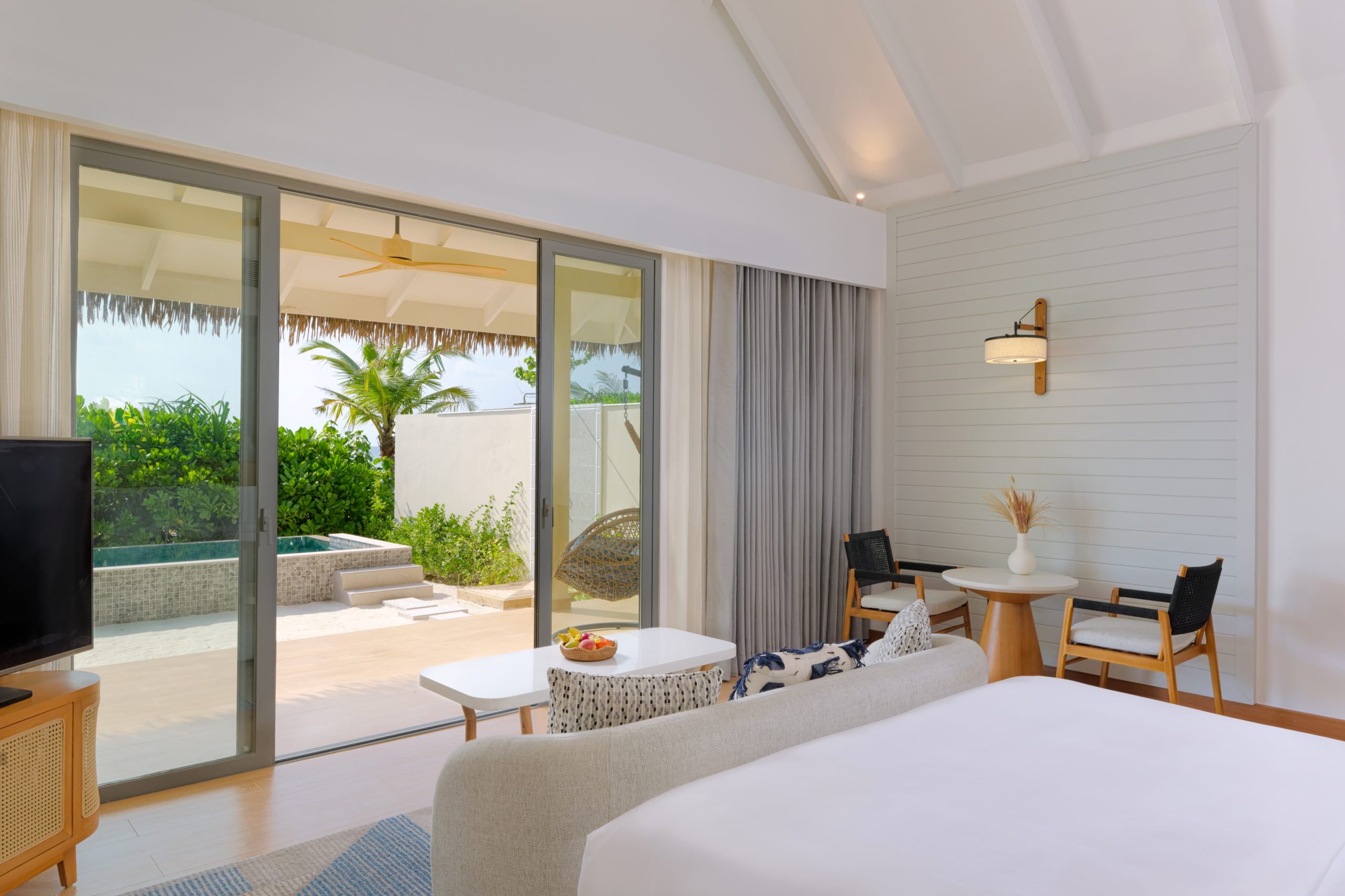 Beach Pool Villa · One bedroom · 115 m² · 32 villas