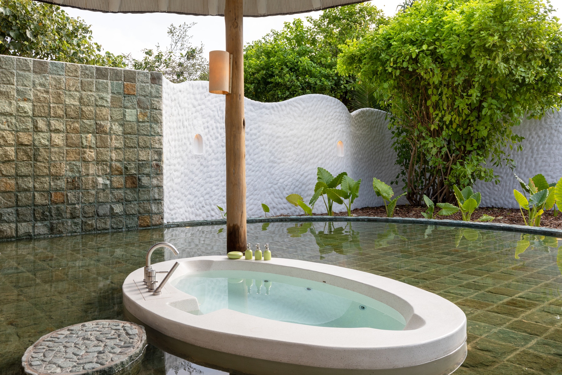 Two Bedroom Island Retreat with Slide · Two bedrooms · 446 m² · 4 villas
