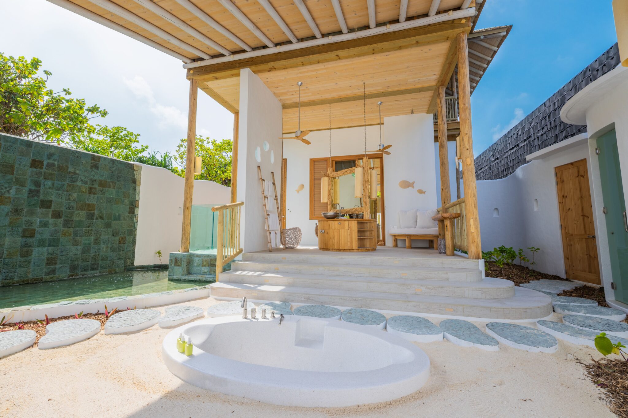 Three Bedroom Beach Villa with Pool and Slide · Three bedrooms · island villa