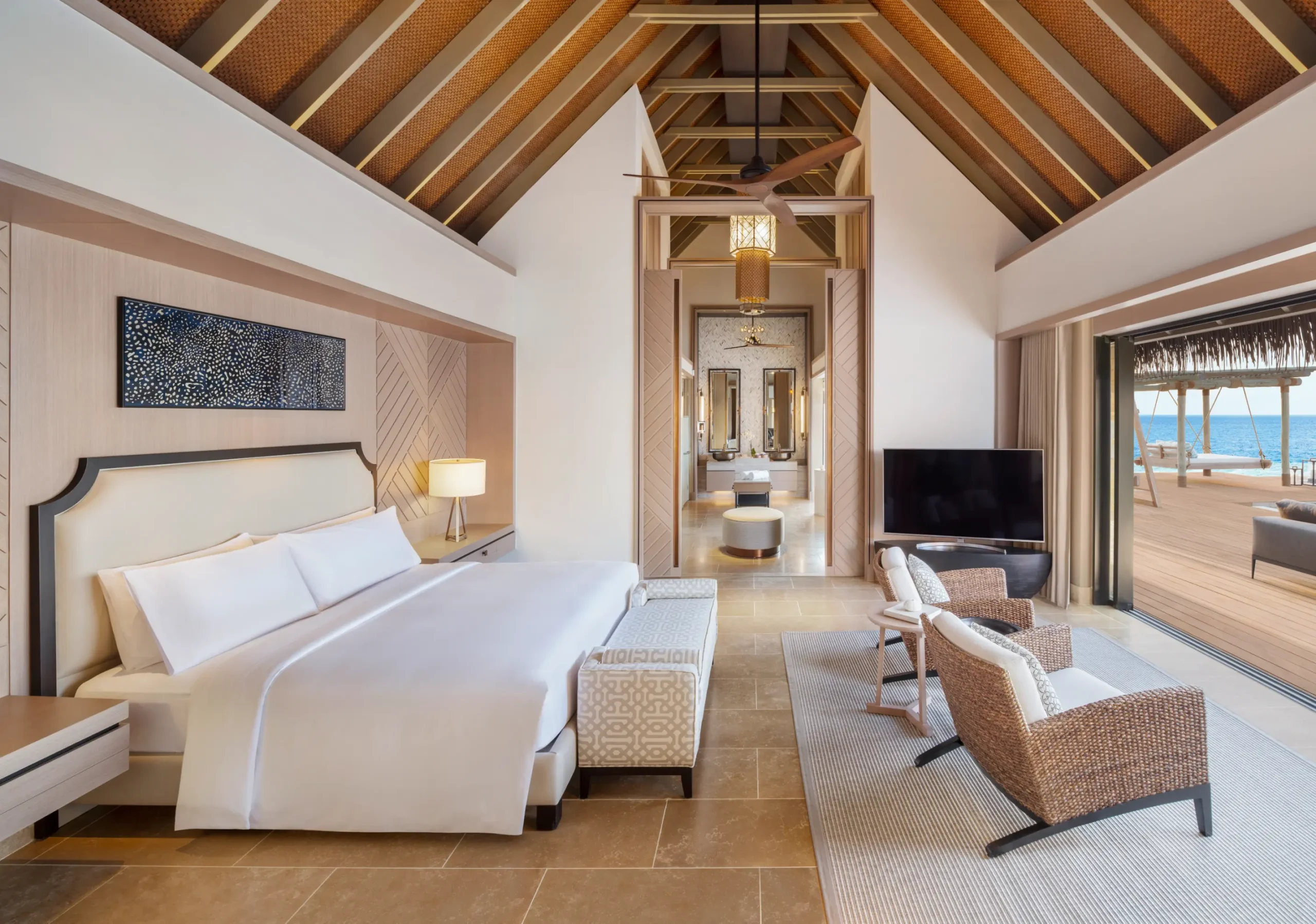 King Reef Villa with Pool · One bedroom · over-water